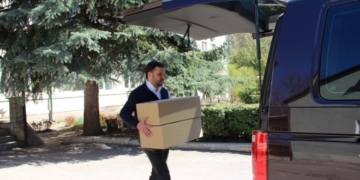 За сприяння фонду Ігоря Гуди тисячі потрубуючих нашої області отримають Паски до Великодня (фото)