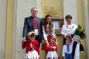 Андрій Матла вітає тернополян із Великоднем