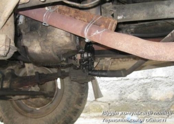 Щоб вбити чоловіка до його автомобіля прикріпили снаряд