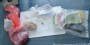 Заради грошей молодик нападав на жінок та дітей у Тернополі (ВІДЕО)