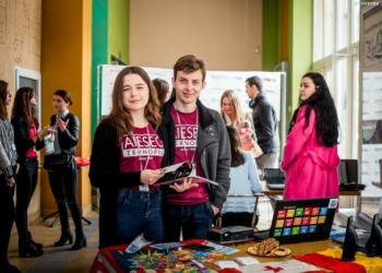 «AIESEC в Тернополі» провела «Ніч невдач» (Фото)
