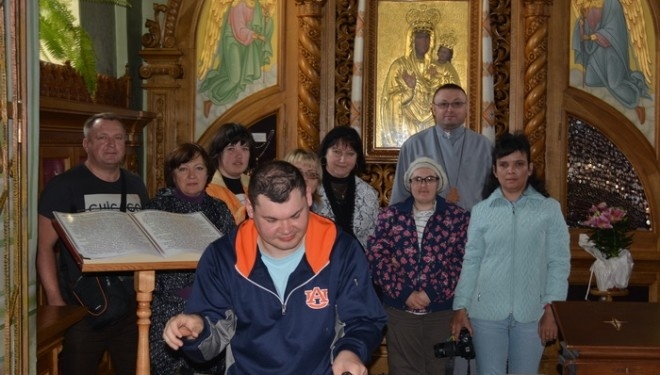 Благодійний фонд “Карітас” організував для молоді з особливими потребами паломництво
