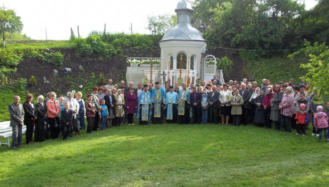 На Тернопільщині освятили нову каплицю Богородиці