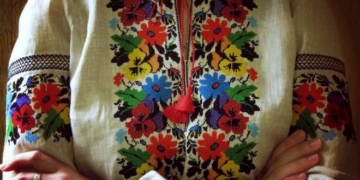 Які секрети приховує у собі вишита сорочка