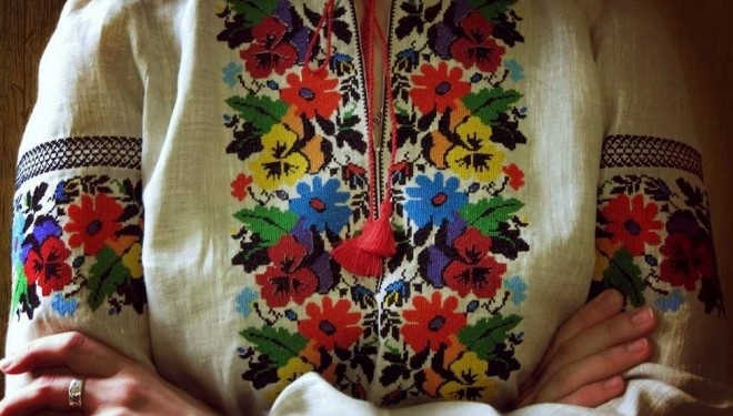 Які секрети приховує у собі вишита сорочка