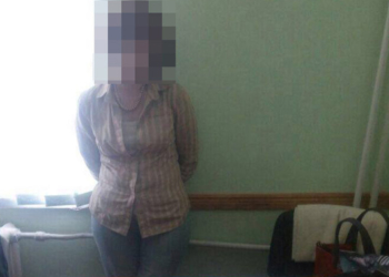 На хабарі спіймали викладачку вишу