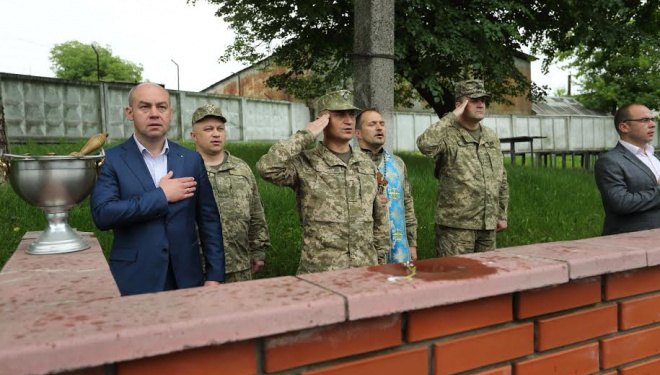 Резервісти з Тернополя відправилися до навчальних центрів Збройних Сил України