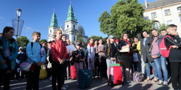 Діти учасників АТО з Тернополя вдруге поїхали на відпочинок до моря