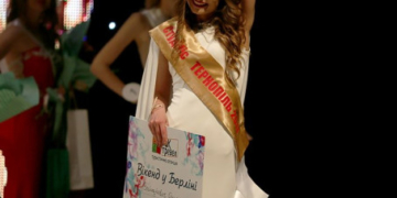 Найкрасивішою у Тернополі стала студентка з ТНЕУ