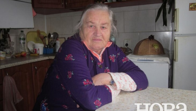 84-річну пенсіонерку з Тернопільщини три роки тягали по судах через недолугого сусіда