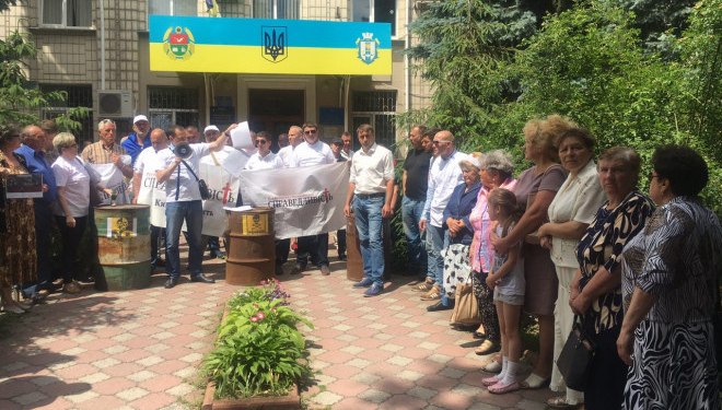 Мешканці Бородянки протестували проти відкриття екологічно небезпечних промислових об’єктів (відео, фото)
