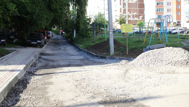 На Дружбі у Тернополі відремонтують міжквартальний проїзд (фотофакт)