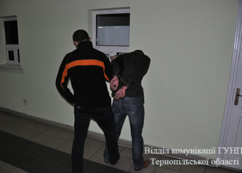 На Тернопільщині затримали торгівця людьми