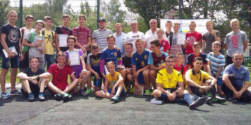 Для юних шанувальників футболу влаштували турніри