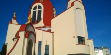 Запальний танець тернопільського священика “підриває” інтернет (відео)