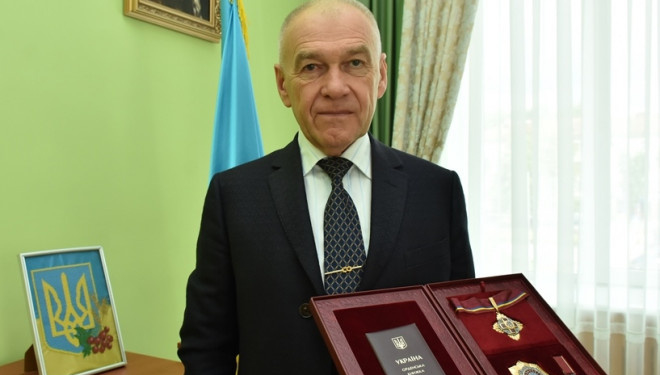 Головний лікар тернопільської “псіхушки” отримав орнен