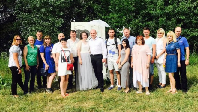 Як на найбільшому фестивалі Тернополя зіграли весілля