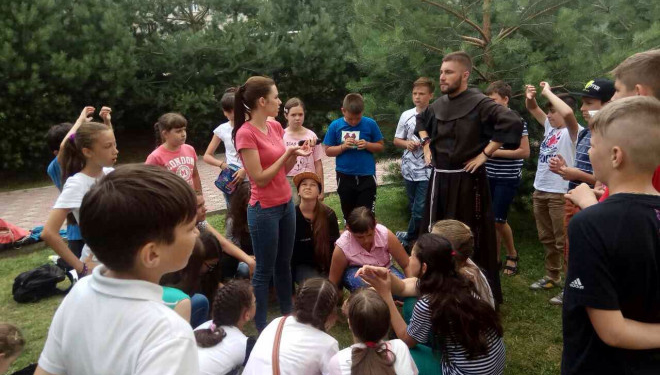 Про “Веселі канікули з Богом” та тернопільську церкву