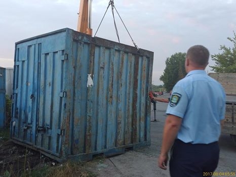 У Тернополі демонтували декілька буд