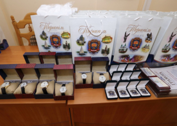 У Тернополі вручили відзнаки 175-ом тернополянам