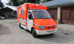 Німці подарували тернопільському університету авто (фотофакт)