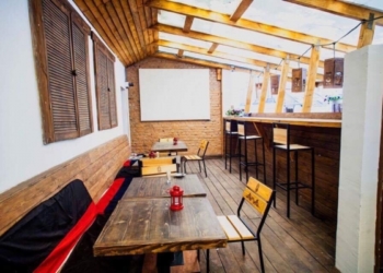 Де в Тернополі показують цікаві фільми та смачно годують? (Фото)