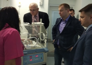 Унікальне лабораторне обладнання передали благодійники Тернопільській обласній дитячій лікарні (Фото)