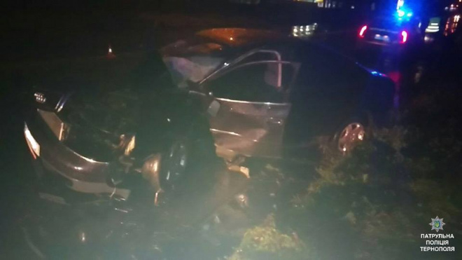 Купа металобрухту: як у Тернополя п’яний влаштував ДТП (фотофакт)