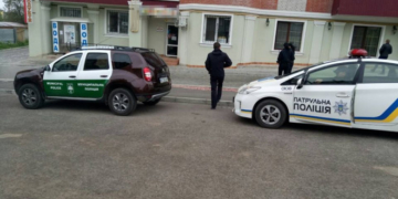 У Тернополі спіймали продавців, які продавали алкоголь неповнолітнім