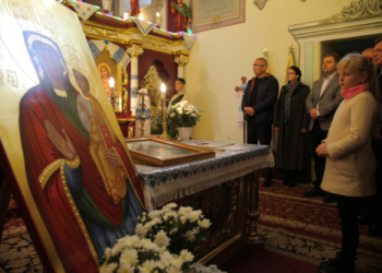 Ще один храм на Тернопільщині отримав цінний подарунок (фото)