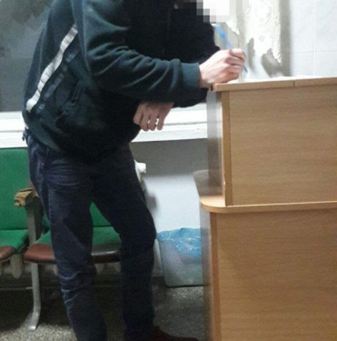 17-річного тернополянина біля гуртожитку побив п’яний чоловік