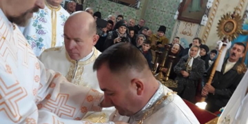 Отця з Тернопільщини нагородили золотим хрестом