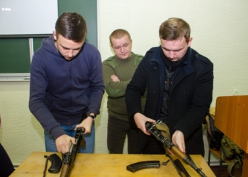 Учасники АТО розповіли тернопільським студентам про сучасні реалії протистояння на Сході
