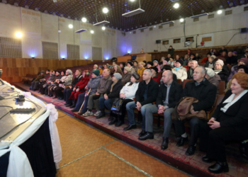 Тернопільські пенсіонери оголосили бій самотності