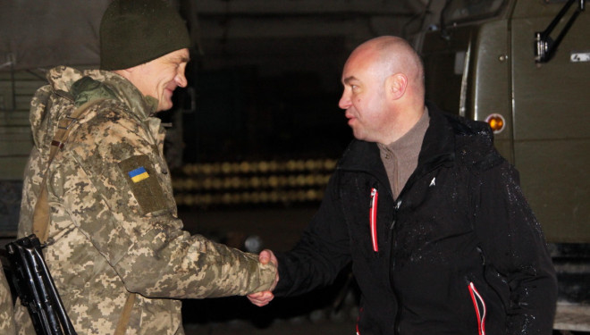 Міський голова Сергій Надал відправився у зону АТО, щоб привітати артилеристів з професійним святом