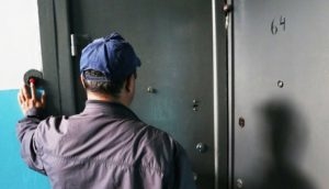 Тернополян попереджають про небезпечних шахраїв