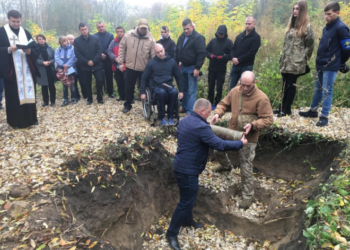 Ветерани АТО та духовенство заклали капсулу під будівництво унікального реабілітаційного центру