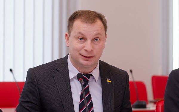 Степан Барна висунув ініціативу додаткового фінансування медицини