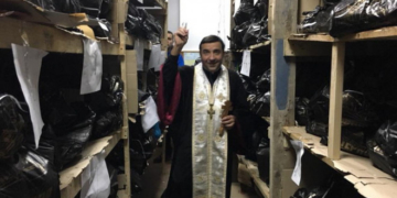 Найбільша благодійна акція УГКЦ в Тернополі відбулася: святий Миколай не забув про більш як 2 тисячі дітей