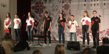 Міський конкурс до Всесвітнього дня боротьби зі СНІДом провели в Українському Домі “Перемога”