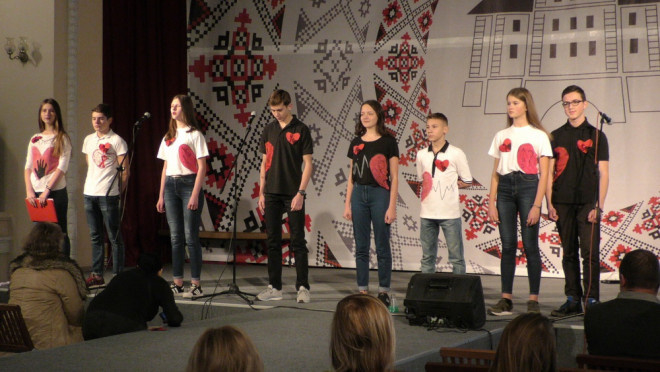 Міський конкурс до Всесвітнього дня боротьби зі СНІДом провели в Українському Домі “Перемога”