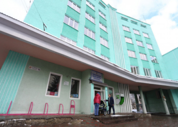 У дитячих поліклініках Тернополя працює «Електронна реєстратура»