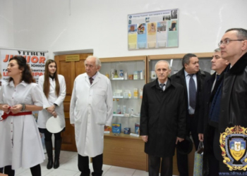 У Тернополі відкрили навчальну аптеку