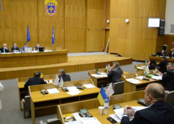 Чому обласна рада і обласні депутати забули про Тернопіль?