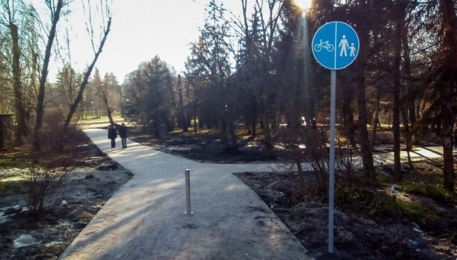 В парку “Топільче” з’явилася доріжка – пандус