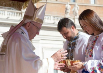 Ікона, яку коронували у Ватикані за підтримки Ігоря Гуди, повертається на Тернопільщину
