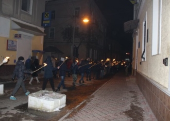 На Тернопільщині розпочався військово-патріотичний табір «Пам’ятай про Крути – 2018» (фото)