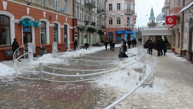 Де пропали новорічні арки з тернопільської вулиці?