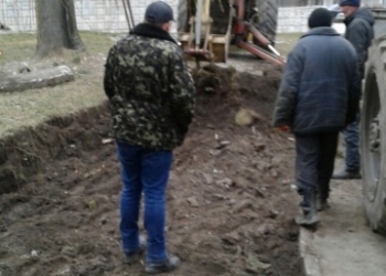 На “Східному” у Тернополі влаштовують новий контейнерний майданчик