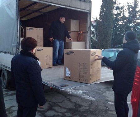 Дві громади на Тернопільщині отримали комп’ютерне обладнання для соціальних фронт-офісів